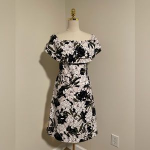 Banana Republic floral off shoulder dress NWT‎ 10